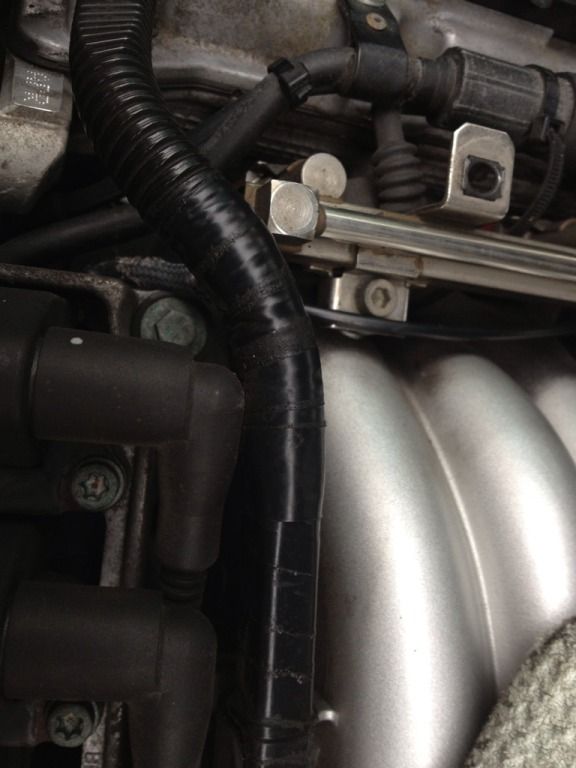 PCV Valve hose split ! UKPassats